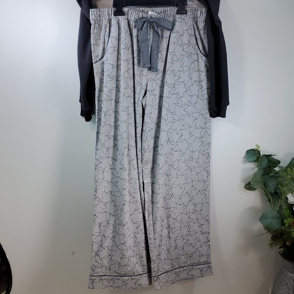 SIMPLE STYLED BY SEARS 2 PIECE PAJAMA SET SIZE MED - Picture 5 of 8